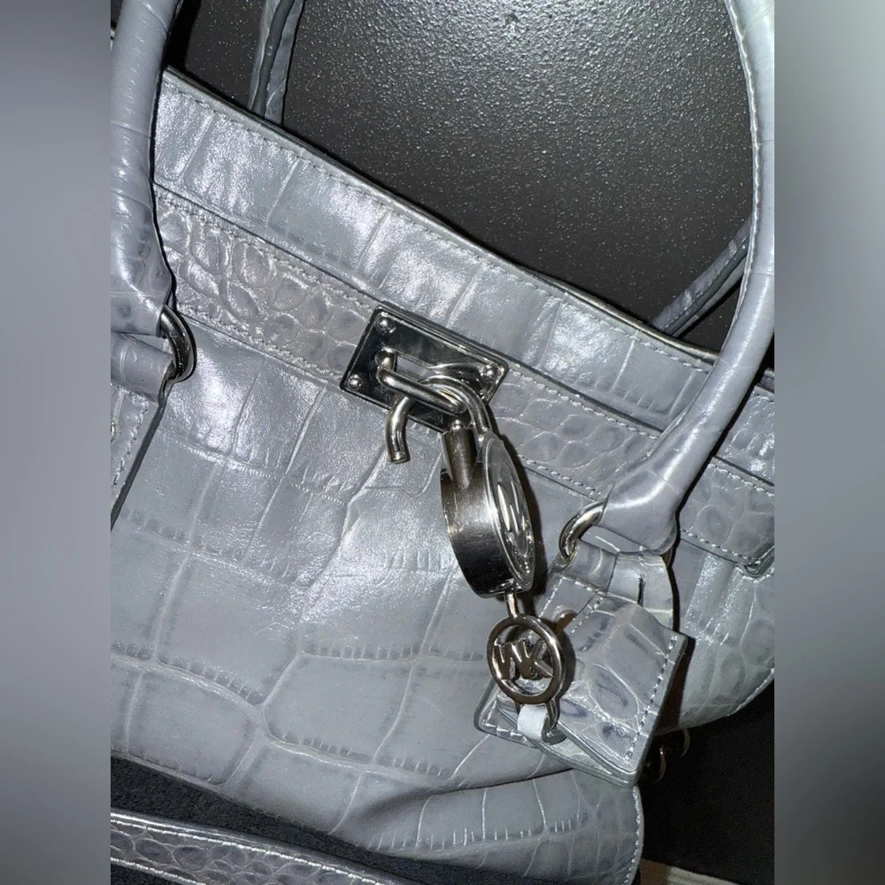Michael Kors Hamilton gray crocodile embossed shoulder satchel purse